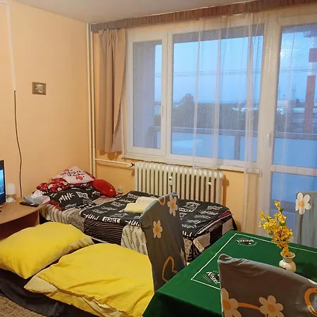U Natky A Michala Zamylovanych Apartman Hradec Králové